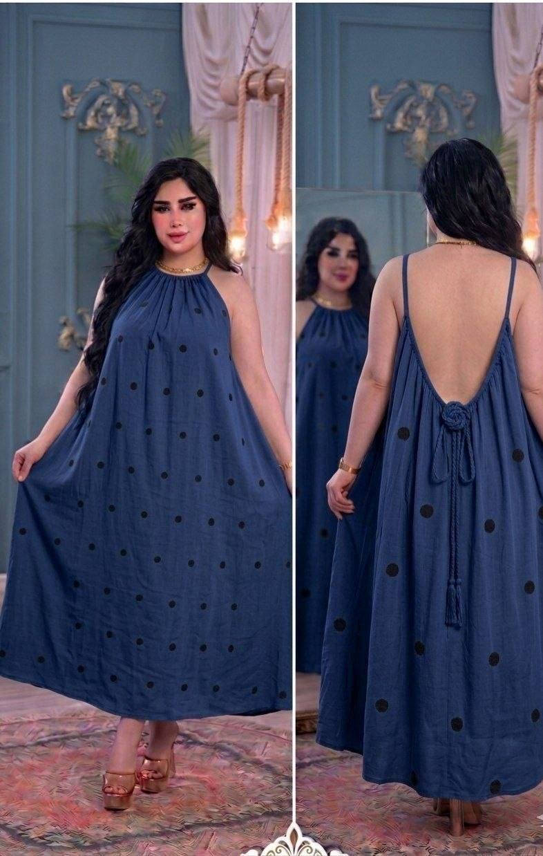 *فستان نسائي 👗✨*  
خامة *مارينا* درجة اولى  
*شرط الفحص* قبل الاستلام ✅  

مميزاته:
- امكانية التحكم بارتفاع الفستان من الظهر عن طريق الحزام المربوط 🎀
- *فري سايز* يلبس جميع القياسات 📏

*السعر جملة فقط:*  
الدزن 96 الف 💰  
متوفر حالياً 3 درزن

*توصيل لكل المحافظات:* 5 الف 🚚📦


**إذا كنت صاحب هذا الإعلان وتريد حذفه لأي سبب، رجاءا أرسل رسالة إلى الدعم الفني**