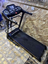 جهاز جري نظيف يحمل 130K  بي شاشه تعد وقت سعرات حراريه قياس نبضات القلب...