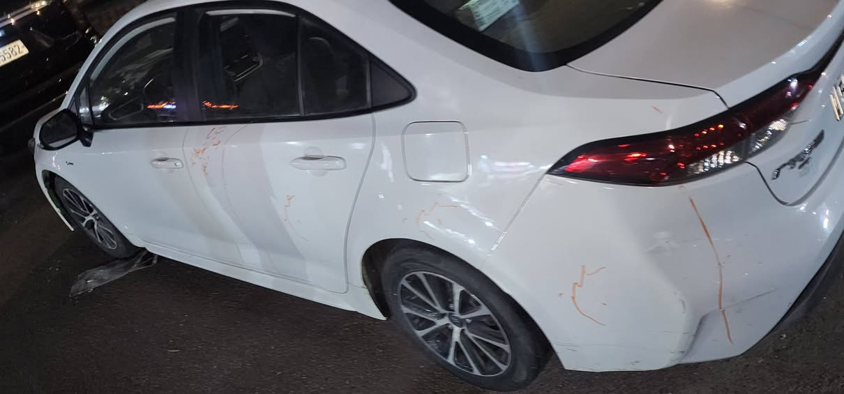 السلام عليكم تحية طيبة لكم كورلا هايبرد صيني 2024 شكل الامريكي مقاعد مخمل كشن مو كهرباء سحب مع فتحه سقف ماشيه 87الف كيلو متر 
التفاصيل مذكوره في السونار 
السعر 124 ورقه$ وبيه مجال بسيط حك الجيه
جماعه 110 لاتخابر 
سياره بأسمي شخصيا 
رقمي للاستفسار *********** فقط بيع
