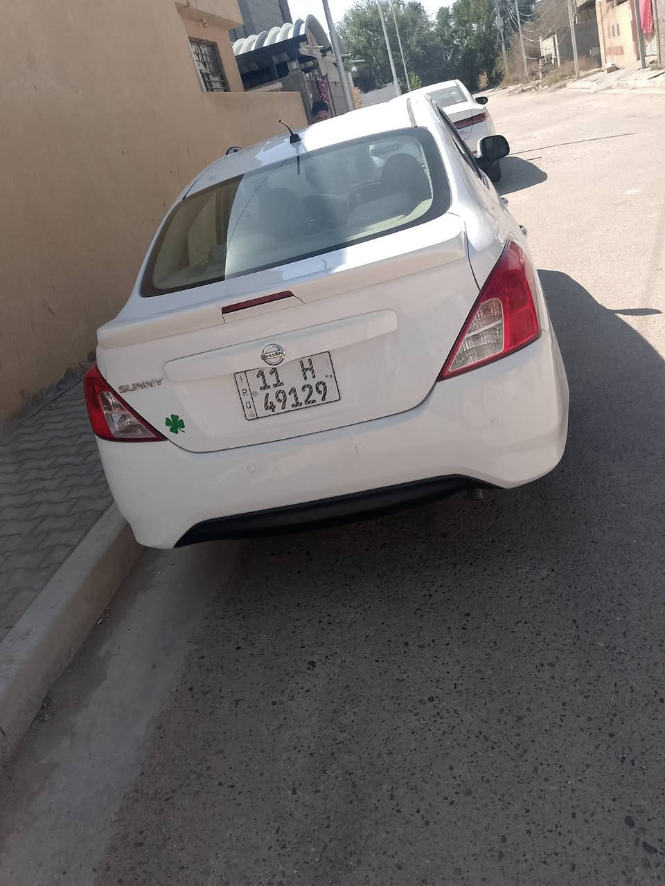 السلام عليكم سياره نيسان سني موديل 2019 سياره حلوه ومرتبه كامله تبريد تدفئه تخم تاير جديد كله سياره صدره 70% السياره بيه صبغ جاملغ اليمنه ونص باب الصدر  سياره حلوه ومرتبه
سعره 105 وبيه مجال...  مكاني بغداد اليوسفية القصر الاوسط 
للاستفسار اكثر الاتصال على الرقم ***********
