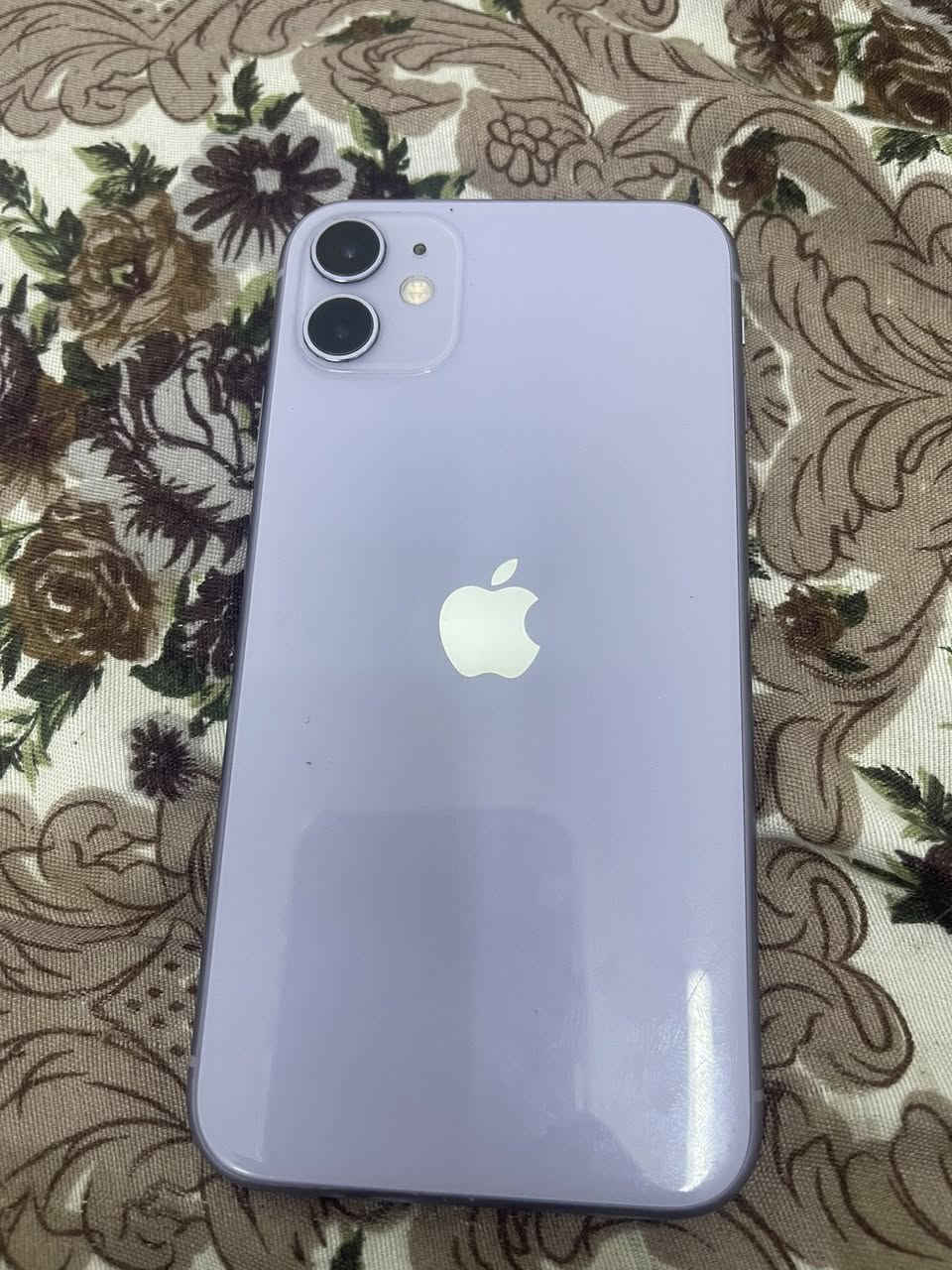 آيفون 11 عادي
لون سمائي ذاكره 128
بطاريه 73‎%‎بلاديه
شاشه  بلاديه 3 خيارات 
السعر 175 وبي مجال قليل 
***********للاتصال أو مراسله واتساب
بغداد الطوبچي 📍

