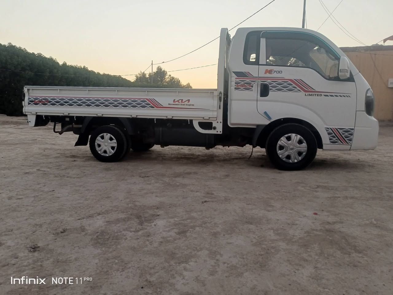 للبيع كيا بنگو موديل 2018رقم واسط
نثيه 2700 مفتوح مكفولة كفالة عامة على وضع الشركه  كير اكسن شاصي شرط مكفولة من الضربة والصبغ كلة على وضع البلاد سياره شرط لسونار
    السيارة نضيفه 
 بمعنى الكلمة 
للاستفسار اتصل
‏‪‏‏‏‪‏‪***********
