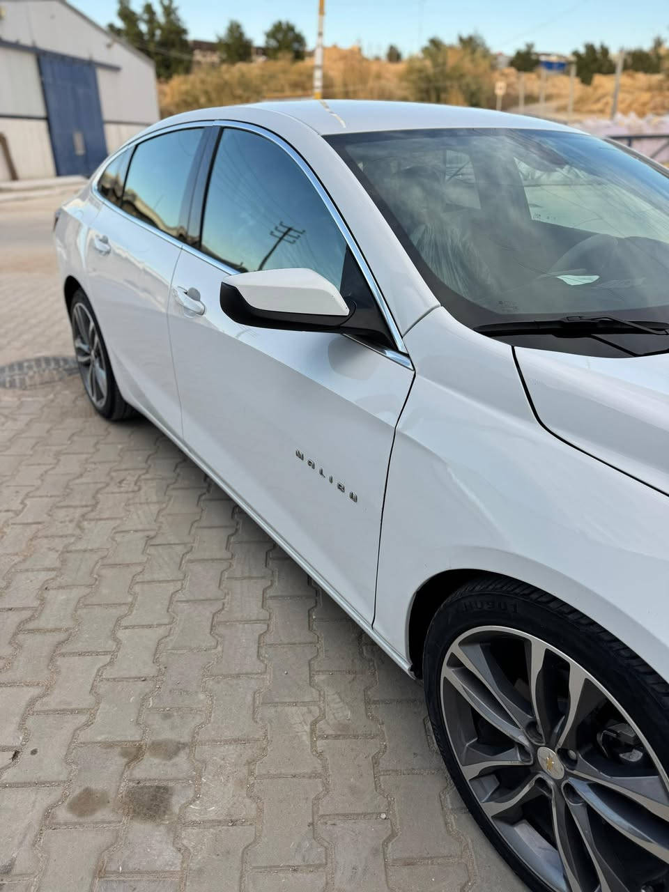 سلام عليكم ماليبو2022 معوقين نجف  ضربه موضحه مال امريكا كذالك  ضربه باب خلفي وشويه من عتبه على وضعهن 
سياره مكانه نجف جهازه للاخير. 109 وبيه مجال بسيط. لتواصل ***********
