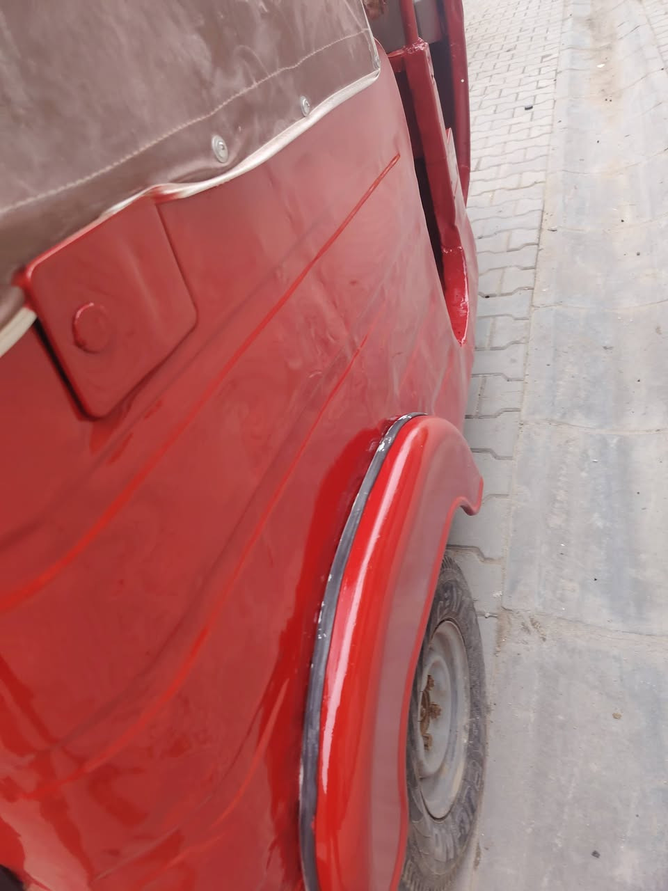 سلام عليكم  شباب تكتك موديل 18 شهر 5 تكتك مصوغه عام لجماليه مكينه ما عشرين***********
