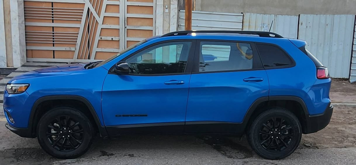 السلام عليكم جيب بزون موديل 2023 رقم بغداد دولي فول مواصفات عدا الفتحة كشنات جلد كهرباء شاشة كبيرة كامرة دوارة تحكمات ستيرن رادارات جاهزة من كلشي حادث جاملغ وبنيد طاك ايرباك ومرجع سستم ودشبول جديد مال تفصيخ بدون شواصي مكفولات  السعر 168وبيها مجال مكانها ميسان  ***********
