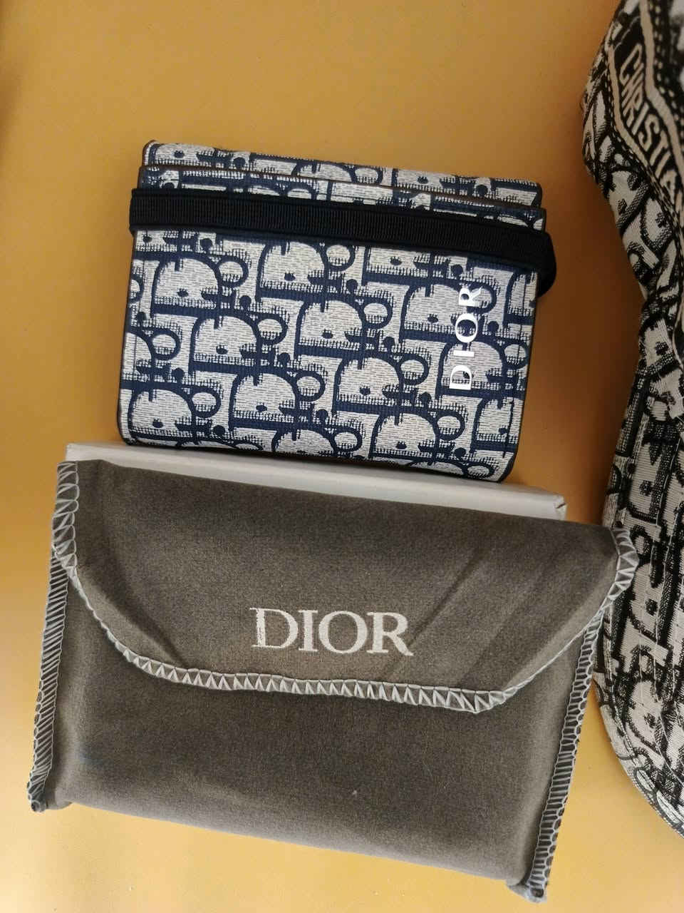 اول تم ٢٠، ثنينهن و بلعافيه


**إذا كنت صاحب هذا الإعلان وتريد حذفه لأي سبب، رجاءا أرسل رسالة إلى الدعم الفني**