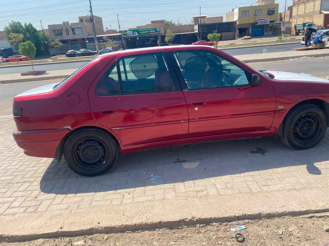 السلام عليكم بيجو 306
بيجو 306 موديل 2002
السياره مال جناي و مصروف عليها 
كير مكينه خير من لله 
منضومه تبريد جديده وخير من لله ✅
عبوه فيت بم جديده ✅
صار شهرين من بدلت ولفات و قوايش✅
واير كلج جديد ✅
السياره اجمل من الصور و تجي وتكلب بعينك
السياره بأسمي وثاني يوم تحويل 
مكاني بغداد حي الجهاد
السعر 45 وبيها مجال 
هـ : ***********

