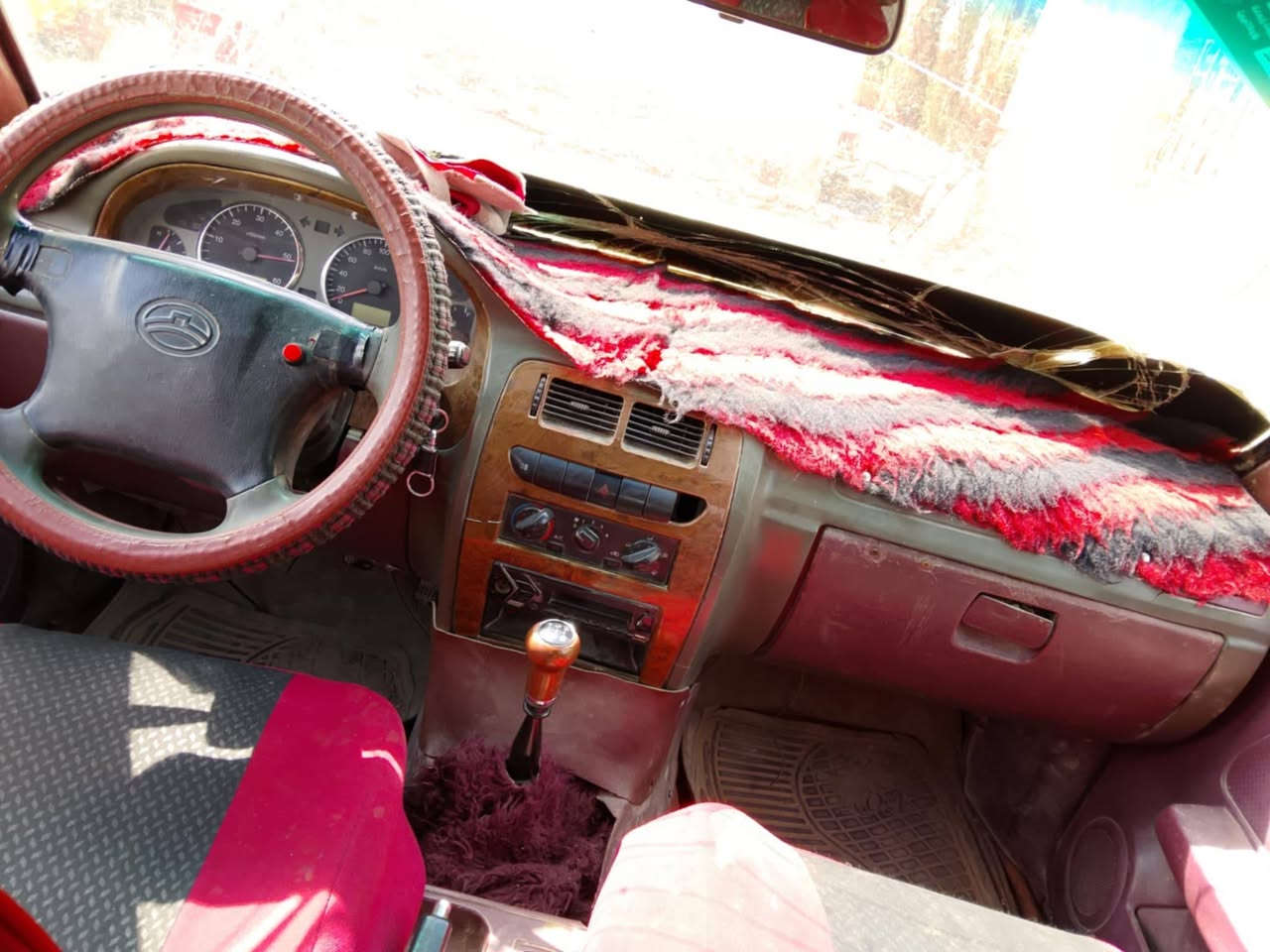 دير للبيع موديل 2011 رقم  ميسان  ابيع بدون تحويل  . كير ومحرك مكفولات   السعر 24 ورقة   مكاني  الناصرية قضاء الاصلاح.  ***********1

*********** وذا مراوس عادي
