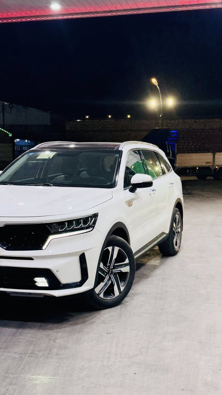 السلام عليكم 
سورنتو فول موصفات١
١/١ 
موديل ٢٣
سيارة كفالة عامة
من كلشي
صندوق كهرباء 
كير ماوس
‏٤وضعيات قياده
سايد بريك كهربائي 
٦سلندر
رادار
تشغيل عن بعد

مكانة ميسان
***********
