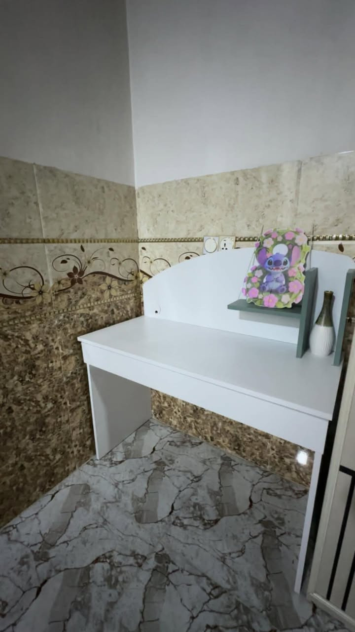 غرفة تركية للبيع السعر ٦٠٠ جديدة ما بيها اي عيب


**إذا كنت صاحب هذا الإعلان وتريد حذفه لأي سبب، رجاءا أرسل رسالة إلى الدعم الفني**