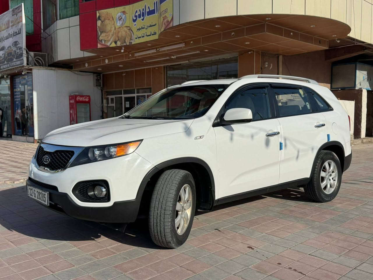 السلام عليكم 
سورنتو موديل2012 خليجي
مكفوله كفاله عامة من صبغ وضربة وتبديل
عدا رصعات وتكحيل موضحة بالسونار
رقم جديد اربيل سنوية 27  تحويل مباشر باسمنا
7 راكب مواصفات عادية الي هي مواصفات الخليجي محرك 4 سلندر 2400 دوش
كير محرك مكفولات
صدر جديد تخم تاير جديد
كهربائيات مكفولة 
غرفة جديدة 
سيارة جاهزة الله شاهد  ومال جناي  ما ناقصها شي ابد وبالعافية ع الي ياخذها
السعر 165 بيها مجال حيل مستعجل ع بيعتها 

المكان فلوجة

للاستفسار 
***********
