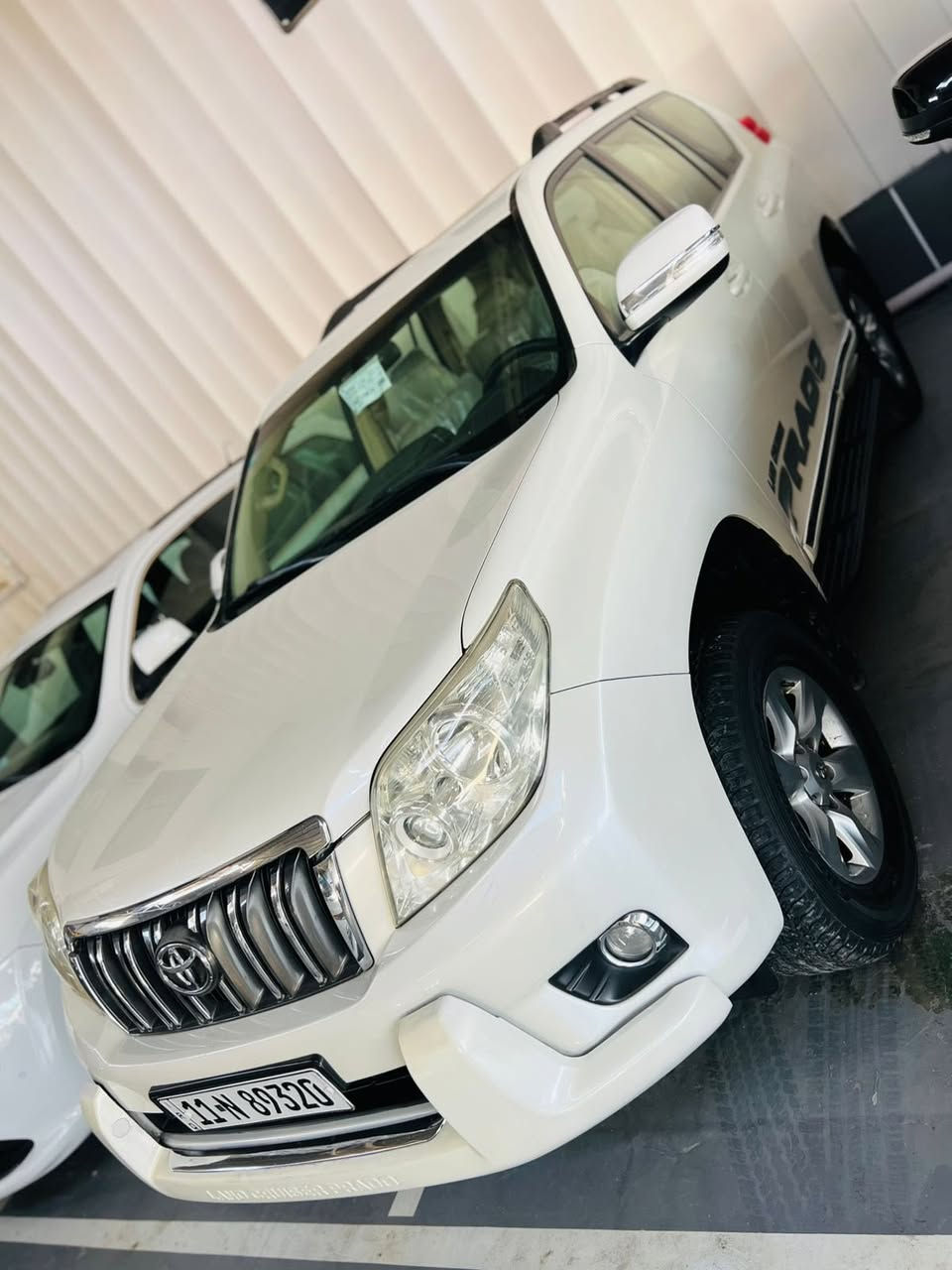 سلام عليكم
‎برادو     ٢٠١٣

‎كويتية فول سبير تعليك

‎دبل تانكي

‎رقم بغداد هزة وفحص جدد

‎جديدة بدون ضربة

بيه بارد شبرين بجاملغ الخلفي

‎سيارة كلش جديدة وناصبة وجاهزة للاخير بدون اي مصرف

‎گير مكينة شرط كفالة

‎ماشية ٢٣٠ 

‎فول فتحة

‎٦  سلندر

السعر   ٢٨٨. وبيه مجال بسيط

***********
