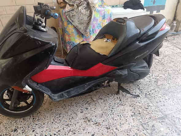 تفصيخ صفر عشره
***********
اتصل وتدلل مكينه بيهه فقط دخانه
وياله نيكل واكو اسود
