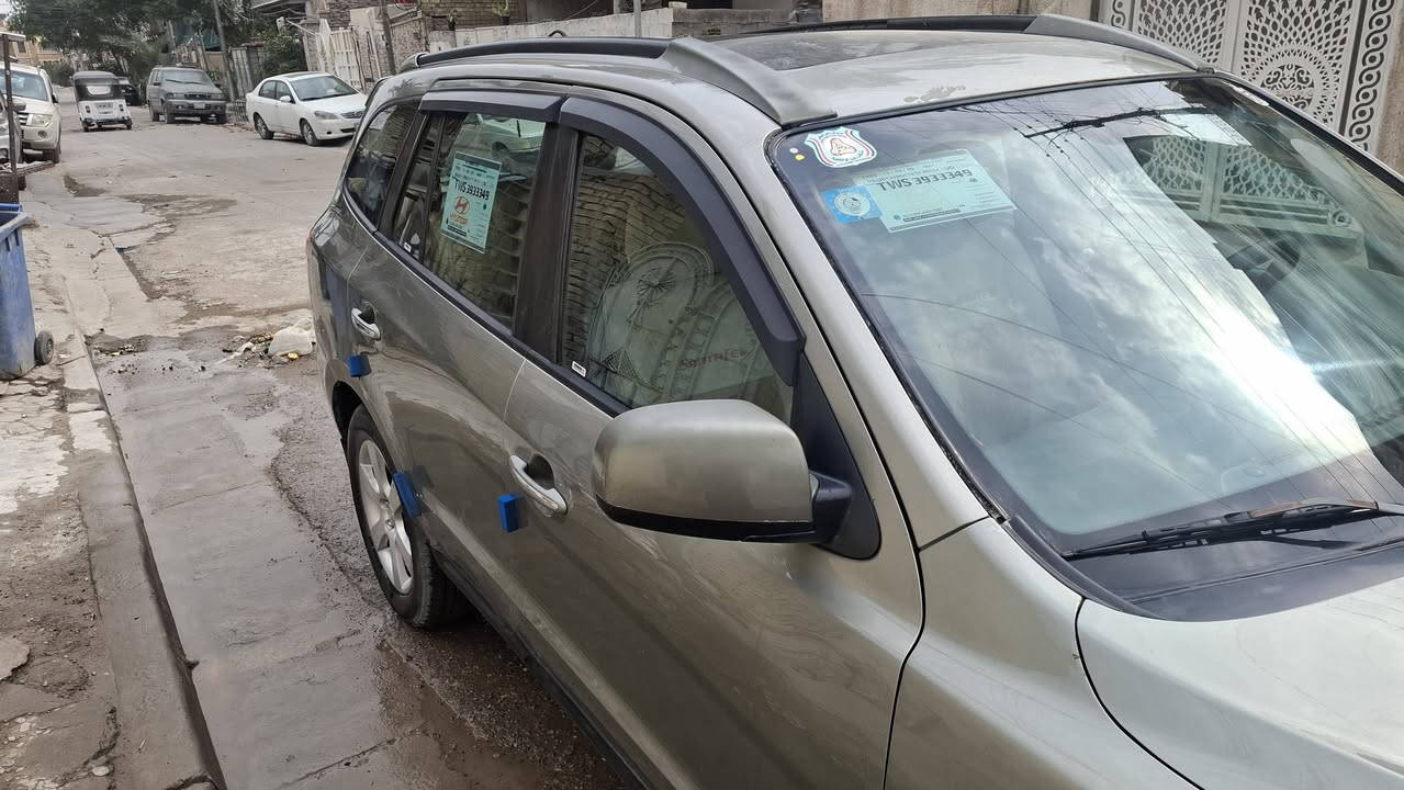 السلام عليكم سنتافي للبيع موديل 2008 امريكي فول ماعدا البصمه تدفئه تبريد سيارة جاهزة ماشيه 134 قابلة للزيادة بنرامه تخم تاير ياباني حداديه جيده لاصرف ولا تنقيص رقم بغداد بأسمي محرك6سلندر. السعر 122وبيهه مجال حك الجيه للتواصل الرقم *********** بي وتساب
