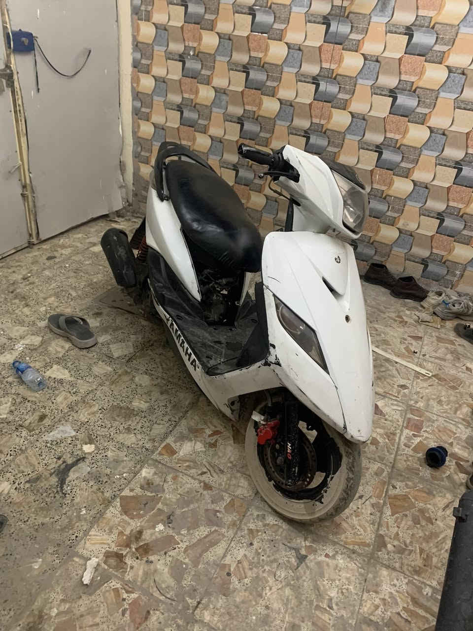 سلام عليكم ثعلب للبيع مكينه ٥٨ دراجه شلعه ومعدل  دراجه ماناقصهه شي بس طفت ماعرف شبيهه ابيع طافي ٣٠٠ مكاني بغداد ***********
