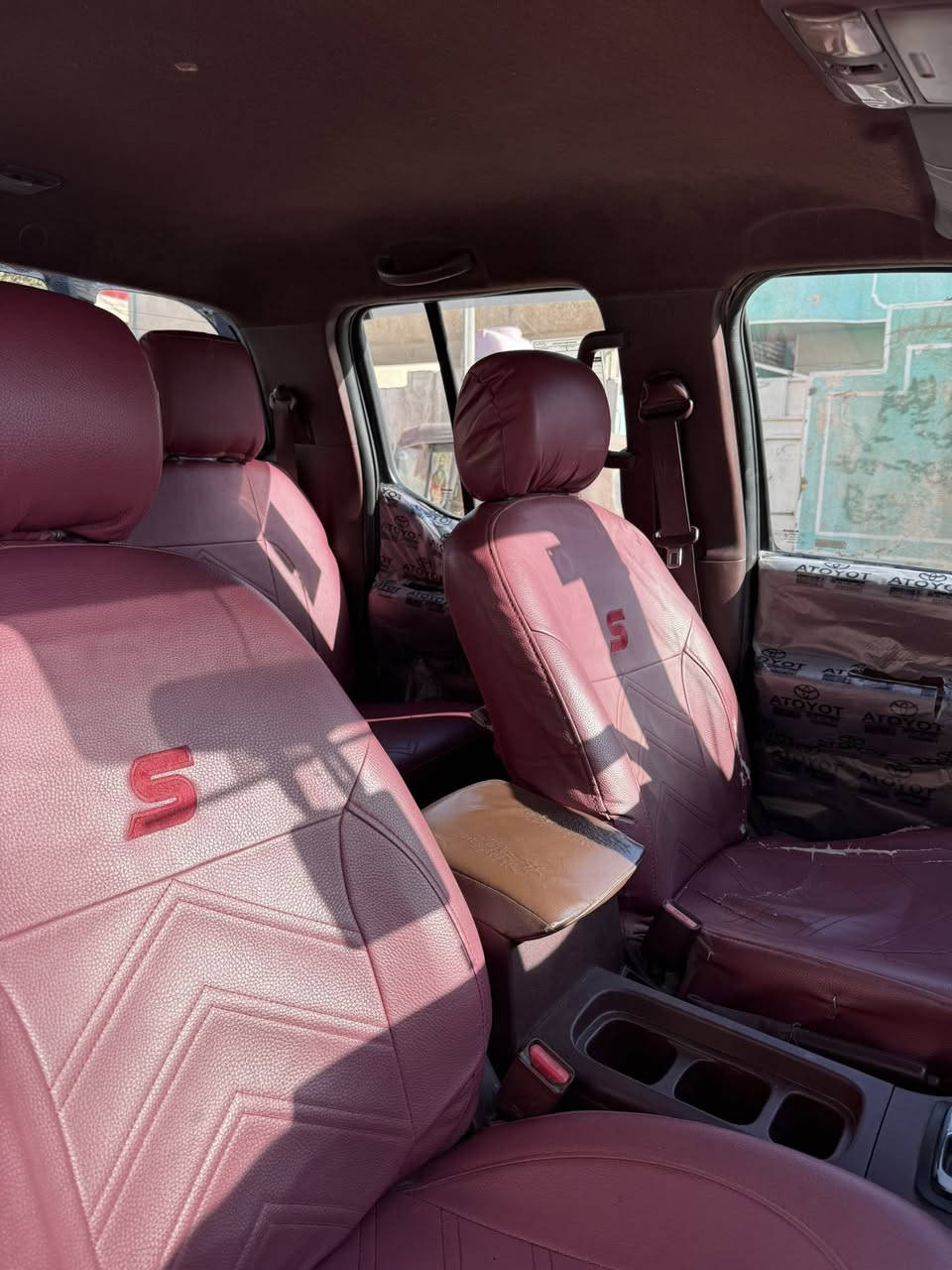 سلام عليكم نيفاره للبيع سياره نضيفه كير اوتماتيك كير مكينه جديد رقم بغداد فقط قطعتين صبغ الباقي كفاله 
جاملغ امامي باب خلفي بدون دواخل
سعر 93 وبيه مجال ***********
تبرد تدفه شغال مابيه اي نقص 
عنوان بغداد الحسينيه الراشديه
