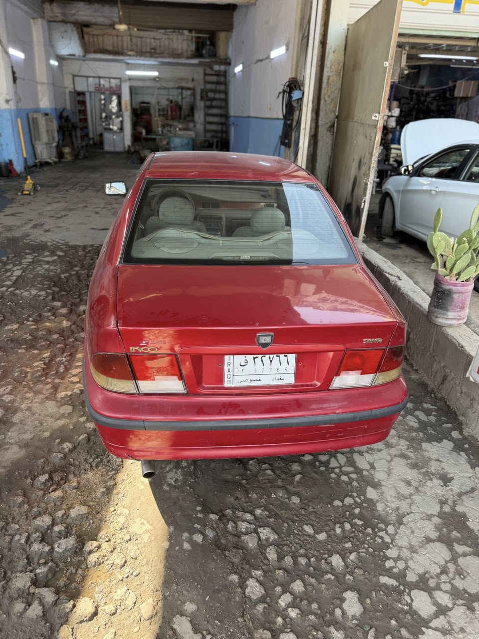 السلام عليكم ورحمة الله وبركاته 
سمند 2012السياره جاهزه من كلشي مكينه كير جدد بيها صبغ جاملغات خلفي فقط مكاني بغداد البياع 
السعر 48 ***********.   ماموجود عالفيس فقط عل رقم
