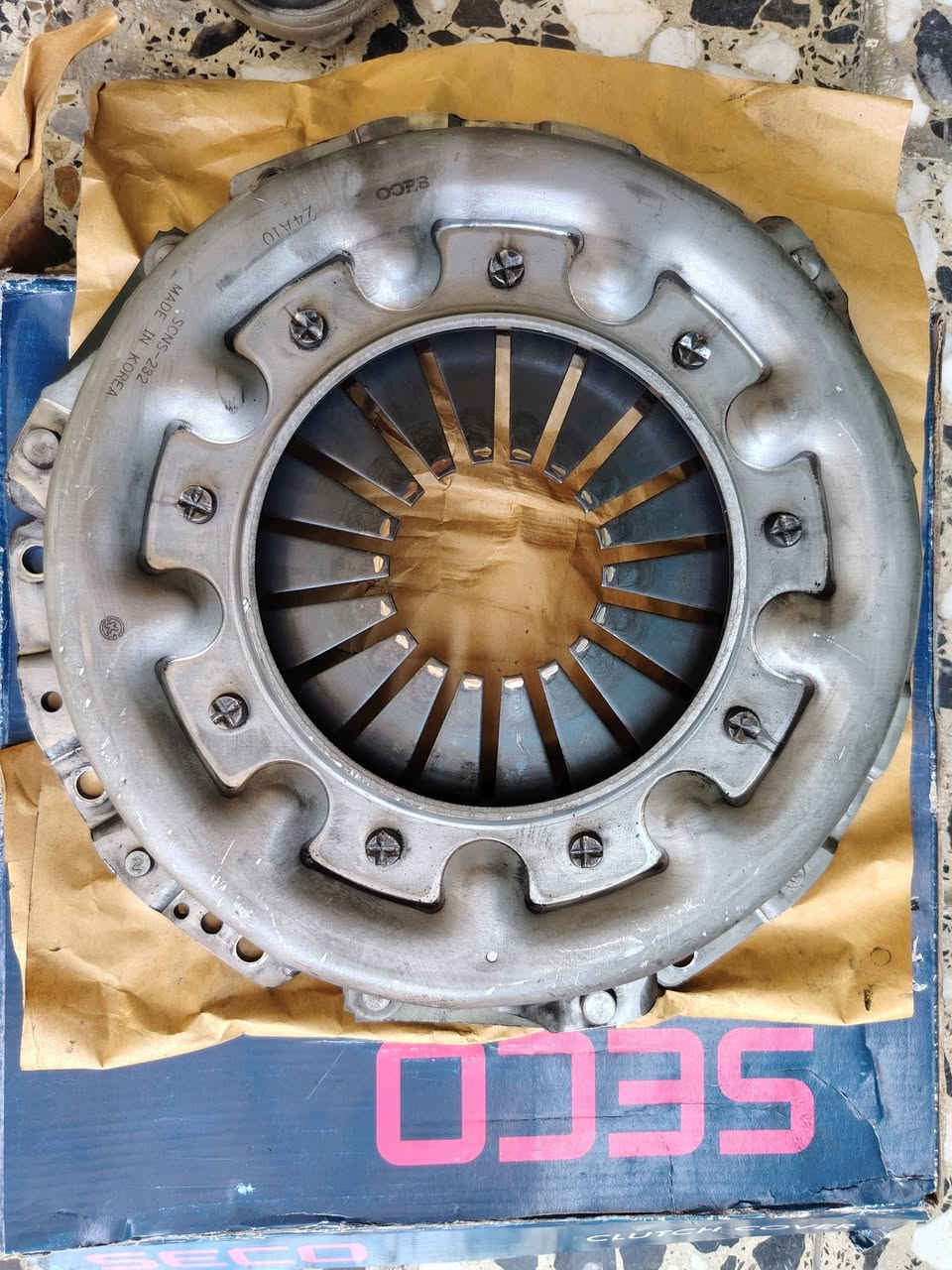 السلام عليكم
كلج نيسان اورفان عالية ويرهم للناصية جديد كوري مشتغل ايام اشتريته وطلع العطل مو منه بالكير السعر ٧٥ الف بغداد مدينة الصدر ***********
