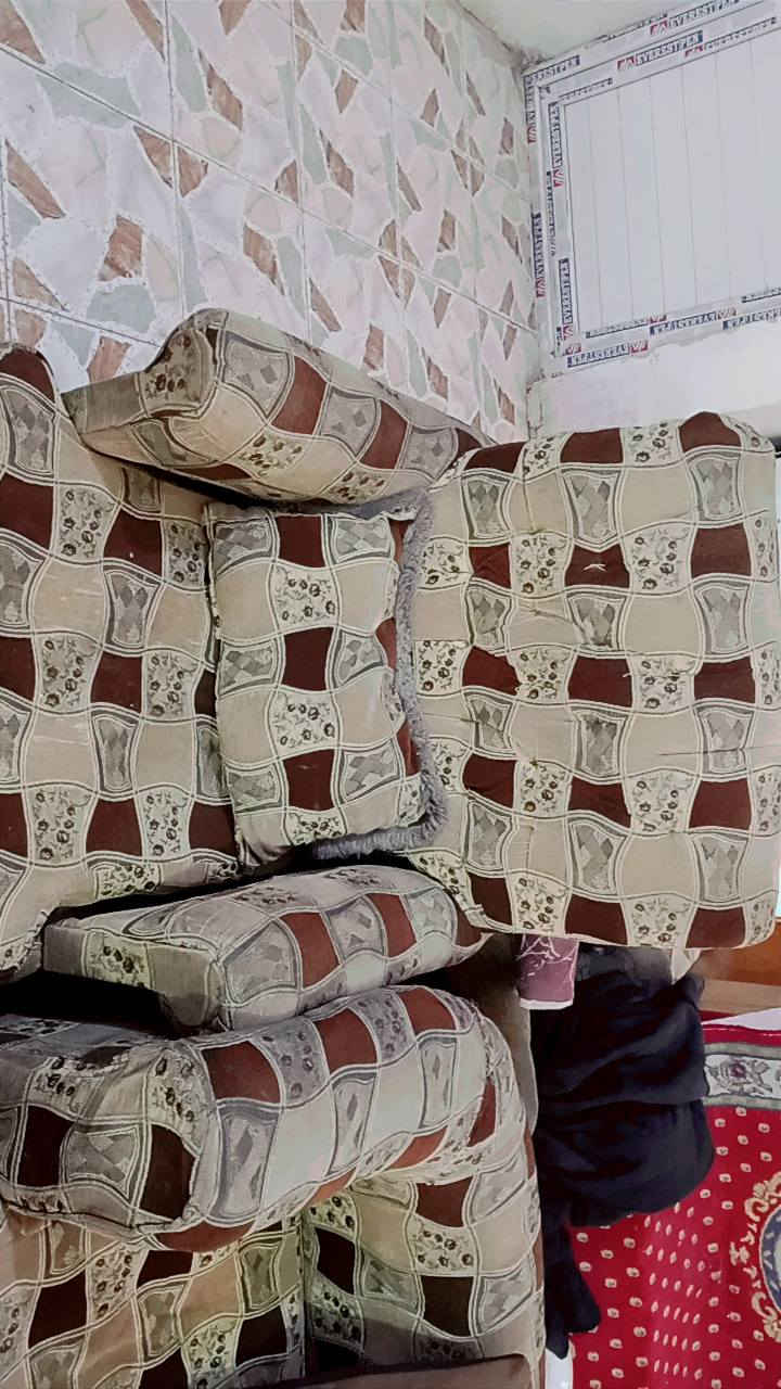 لبيع


**إذا كنت صاحب هذا الإعلان وتريد حذفه لأي سبب، رجاءا أرسل رسالة إلى الدعم الفني**