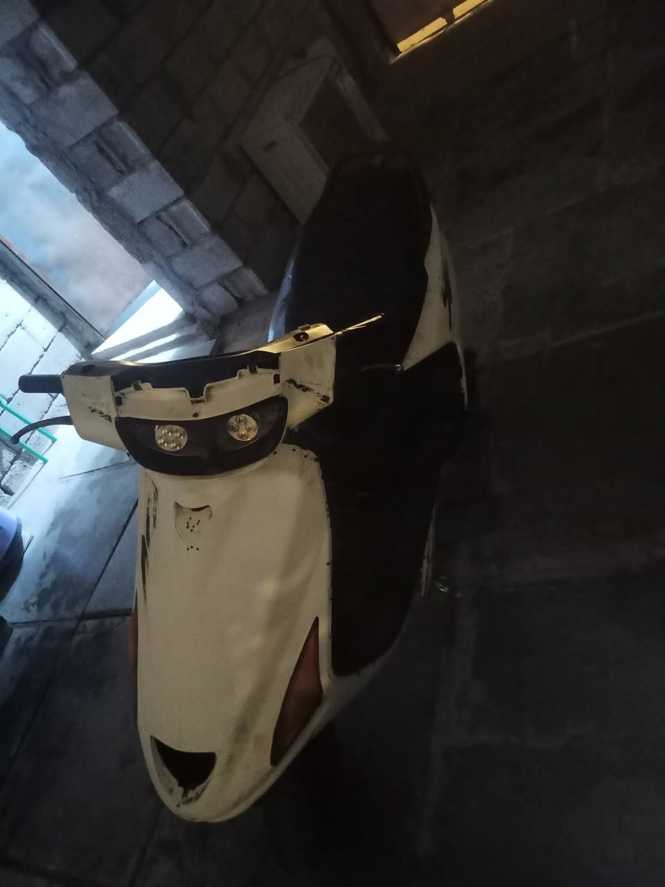 دراجه فراشه فحل نضيفه رادله بس كرنك البيع 150الف مابيها مجال محتاج واريد ابيع رقم تليفون وتساب بس ***********
