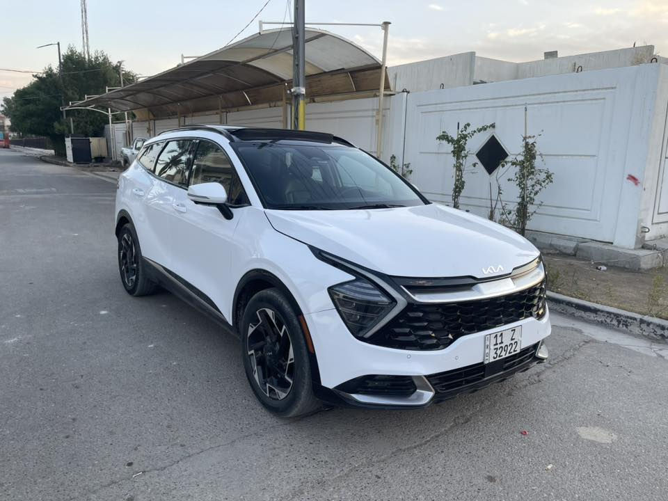 السلام عليكم
سبورتج 2023 واود امريكي 

فئه برستيج prsteg 

اعلى فئه بالسبورتج 

فول مواصفات للاخير 

 بصمه

جلد

بنورما

 تربريد تدفئه  مقاعد

اربع كامرات 360 درجه

السياره ذره مواصفات نقص مابيه

مفوله واحد على واحد

السياره  بيه فقط نص بنيد صبغ وربع جاملغ فقط

ليبل واحد بدون تبديل

السياره جديده جداً بدون نقوصات

ماشيه 17 الف فقط 

 السعر 215 وبيه مجال للشرايه

مكان بغداد الكراده ساحه الواثق

‏‭0771 439 4323‬
