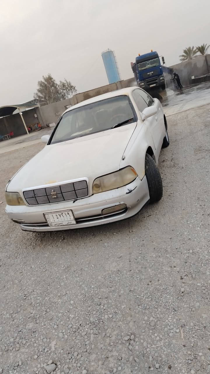 سلام عليكم البيع او مراوس تيوته اكراون رقم ديالئ تحويل ثاني يوم محرك بطه لاصبغ  ولاتبديل مكفوله من كص ونقل جثه العنوان ديالئ المقداديه لاتصال عل الرقم ***********
