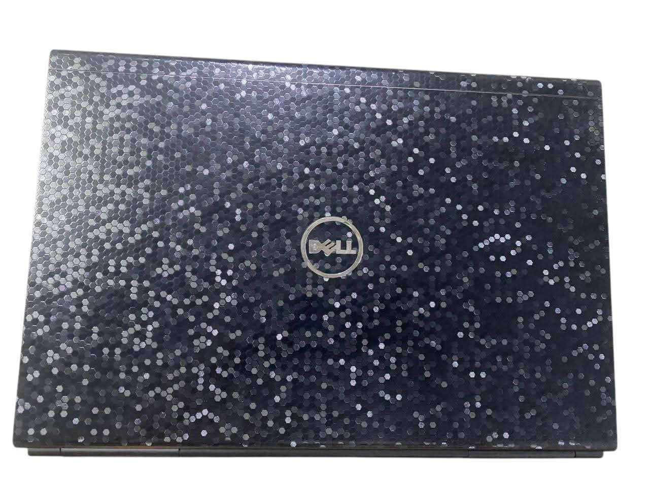 السلام عليكم
-حاسبة لابتوب DELL  للبيع مستعجل
-الذاكرة ( Ram) 256 GB
-الذاكرة الداخلية 8GB
-المعالج MQ Intel قوي. 
- ( Cor i 7)
-الجيل الثالث 
-حجم الشاشة كبير  (15.6)
-كرت شاشة خارجي 2 گيگا وداخلي 4 گيگا
-الاصدار  Windows 10 pro 64
- ميزة تشغيل اقراص DVD
-بطاية 3 ساعات على الأقل 
- 4 منافذ usb 
-منفذ HD
- (6 )منافذ اخرى مختلفة الاستخدام
-سماعات امامية وخلفية
#الملحقات
-حقيبة
-ماوس بلوتوث
-شاحنة بلادي 
حاسبة شرط النظافة والكفاءة
السعر :200 الف وبيها مجال
*********** واتساب ، اتصال
