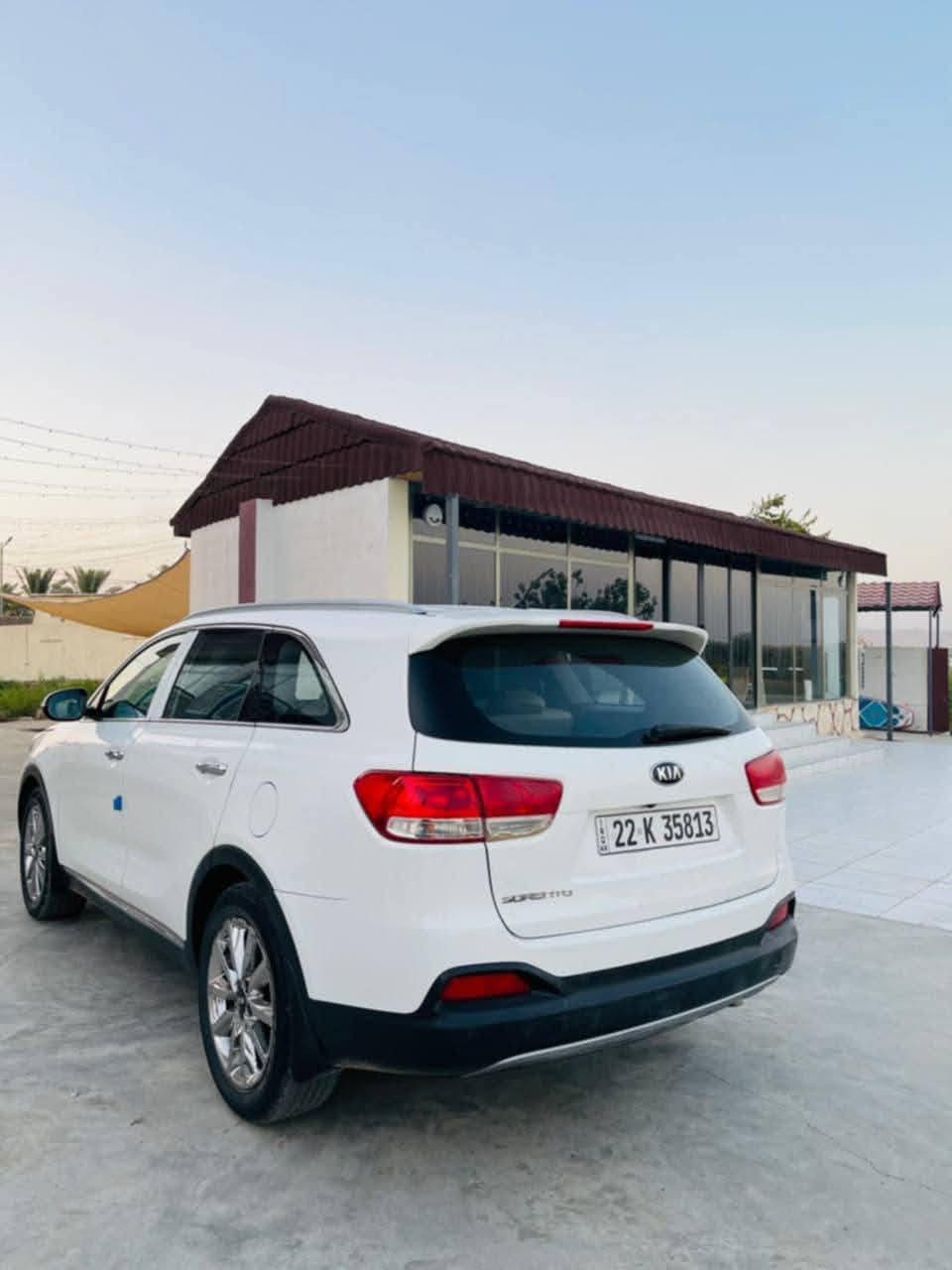 كيا سورينتو 2016 ،محرك 4 اربعه سلندر خليجي.
كير اوتماتيك ( شرط ) مامفتوح
مابيها قطرة صبغ السيارة نظيفة جدا.
ماشية137 الف كيلومتر
رقمها اربيل دولي وبأسمي
سبعه راكب
ثلاث قطع تبريد
شاشة ايباد
تحكمات ستيرن
اشاير بالمري
بصمة عدد 2
مقاعد جلد
كاميرة خلفية دوارة 360
مستشعرات امامي وخلفي
مثبت سرعة مصابيح زنون
بردات خلفية 
بيها تعديل بارد ( بالجنطة والچاملغ الايمن الخلفي اشوية)
السعر 195$ ورقة
***********
