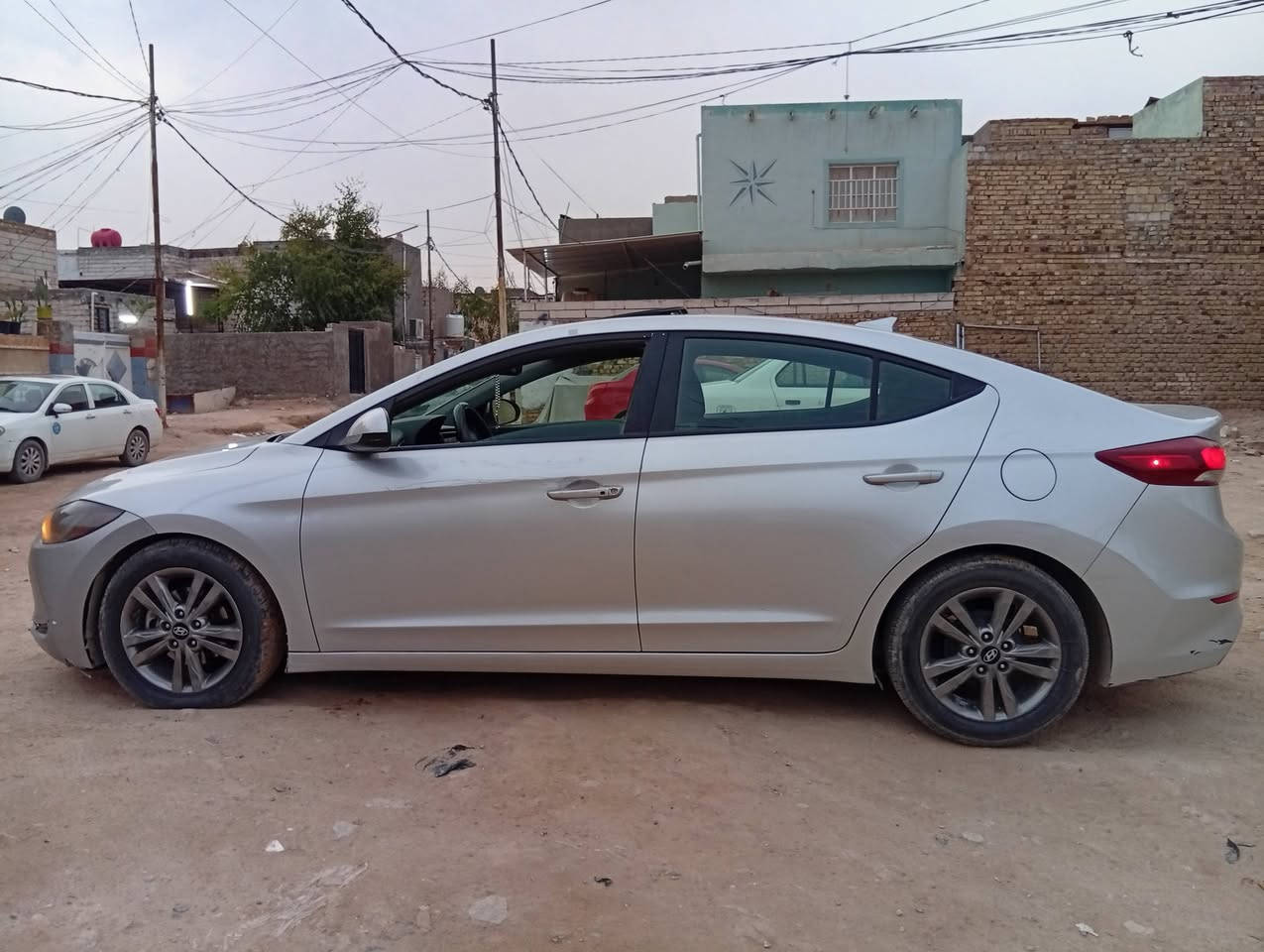 السلام عليكم النترا 2017 ؤارد أمريكي
فؤل مؤصفات حادث سيارة كلين ؤبالعراق قطعه واحده فقط رقم اربيل السعر 130 ؤبيه مجال مكاني النجف هذ رقمي للتواصل ‏‪ 0781 092 9333‬‏
