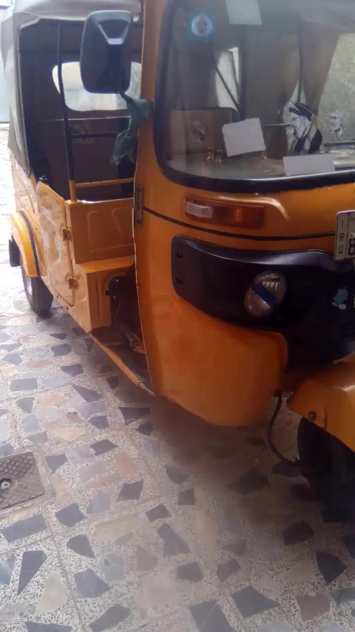 السلام عليكم تيك توك نظيفه حلوه جاهزه للشغل موديل 21 تكتك حلوه قطر الصبح ما بيها محركس محرك اكشن خير من الله تيك توك حلوه جاهزه لا ضربه لا معجون ولا صبغ تكتك جهازك شو ما بيه حلوه بالعافيه علي ياخذها المكان قرب سيطره الشعب رقم الهاتف ***********
