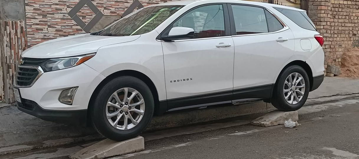 شوفرليت كوينكس ‏موديل / 2021                                                      صور الحادث ورقم الشاصي موجودات بالمنشور ملاحظة (بجم كبس))
‏المحرك /4 سلندر(1500تيربو)
‏رقم بغداد بآسمي 
‏مواصفات/ LT (بصمه تشغيل+ بصمه ابواب عدد2/ رادار امامي توقف ذاتي عند الاقتراب/ هند بريك كهربائي/Led آمامي / / تحكمات ستيرن كامله...تحديد مسار .. تثبيت سرعه / شاشه تدعم  كاربلي + اندرويد اوتو + منفذ يو اس بي +  اواكس / تبريد قطعتين )
 السعر (160)   ‏مكان السيارة بغداد
‏  للآستفسار  ***********
