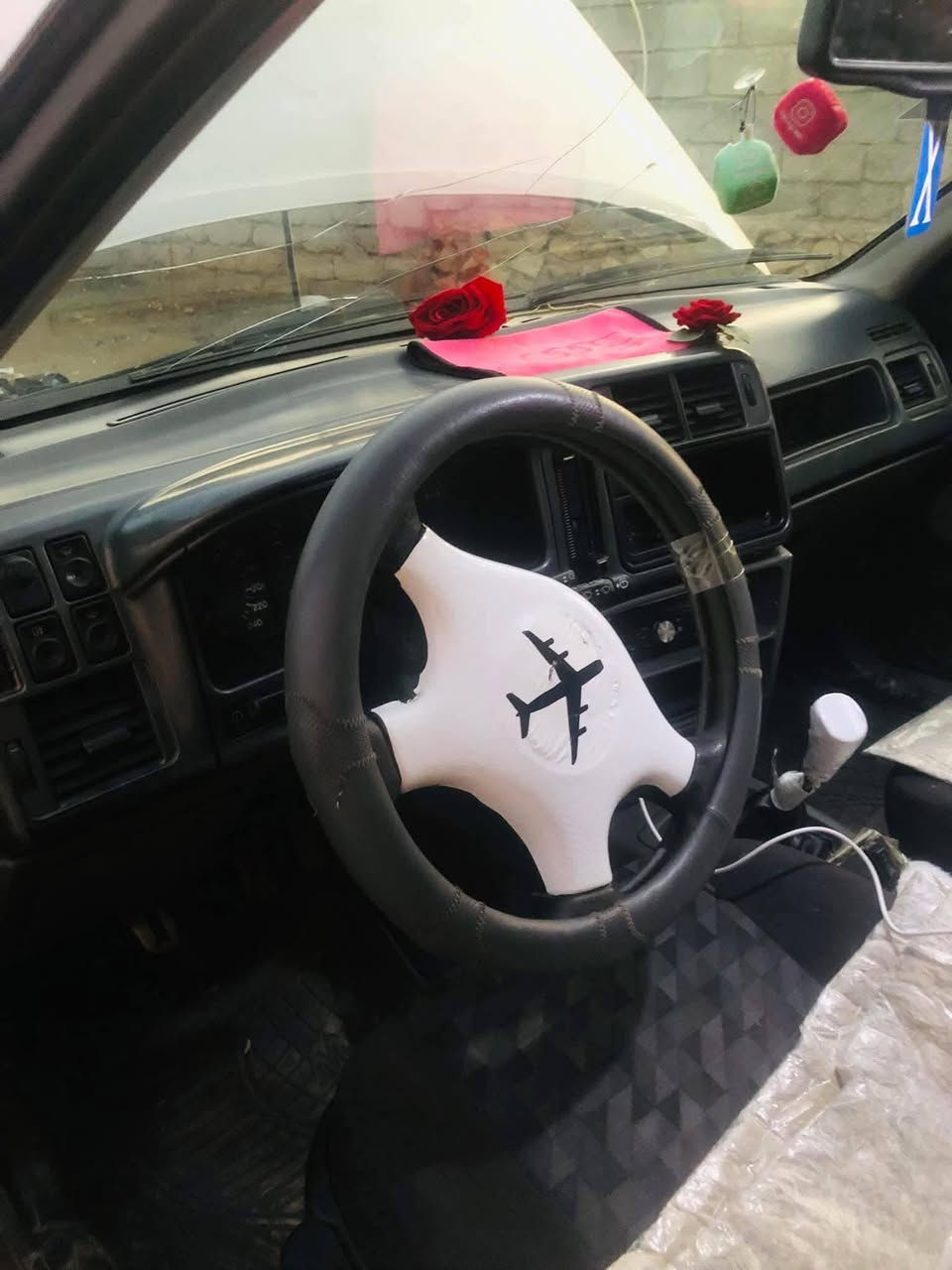 السلام عليكم فورد سيره للبيع محرك دبل كم شفت 
محرك وكير شرط رقم ألماني الشراي يتصل
لاصبق ولا ضرر ***********
