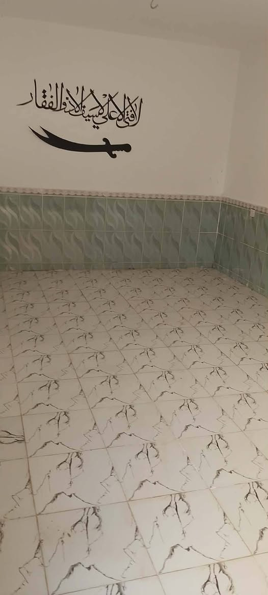 اعلان 
بيت البيع 

العصافير مركز الشرطه خلف اسواق الامام الرضا

زراعي مشمول بطابو وبي رقم بلديه

مساحته ١٦٠

وبي براني وهول وغرفتين حمامات داخليه و خارجيه وطارمه جبيره

مكتب دار الخبرة العقارات 

استفسار 

***********

العنوان المكتب سايدين حي الحكم
