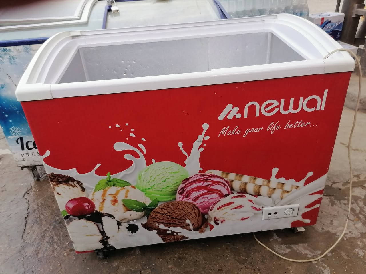 عارضة للبيع السعر 250 الف المكان بغداد الغزاليه *********** *********** واتساب
