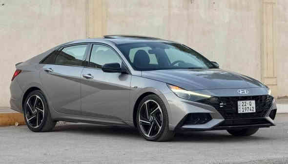 السلام عليكم 
هونداي النترا 2023 فئة NLINE فول مواصفات رقم اربيل بأسم شركة وكالة او تحويل مضمون  صور الحادث مرفقة مع الصور بدون صبغ فقط تعديل بارد
المواصفات : فتحة / بصمة / كرسي كهرباء / تدفئة كشنات / مود درايف  / مانع انزلاق / رادار اوتو بريك / دبل كزوز\رادار تعديل مسار / شاشة كبيرة / تبريد بيانو / رادار جانبي / LED امامي / LED خلفي 
مكاني الكاظمية 
للتواصل والاستفسار : *********** بغداد
