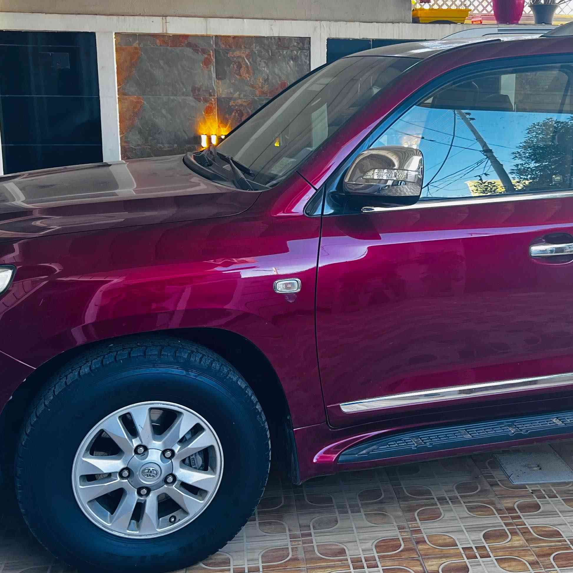 لاندكروز ٢٠١١ ستينية 
رقم بغداد الدولي الجديد

مكفولة من الصبغ والتبديل و الحادث والبارد 
السيارة كلش نضيفة  و جاهزة  مابيها اي نقص

مكينة وكير مكفولات 
صدر جديد وتخم تاير جديد 
داخلها وخارجها بحالة ممتازة ماناقصها شي 

العنوان : ديالى - بعقوبة - شفتة
للاتصال : *********** ابو عمر
السعر ٣٣ الف دولار وبيهه مجال بعقوبة, ديالى
