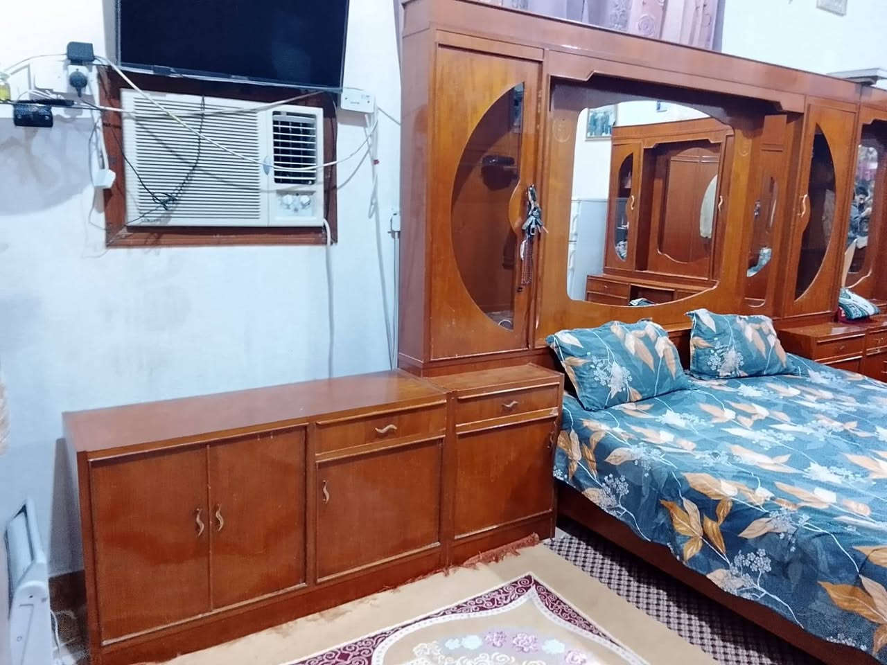 غرفة اخشاب مسرح
صاج داخل وخارج تكمة درجة اولى
المكان الرمادي ***********
