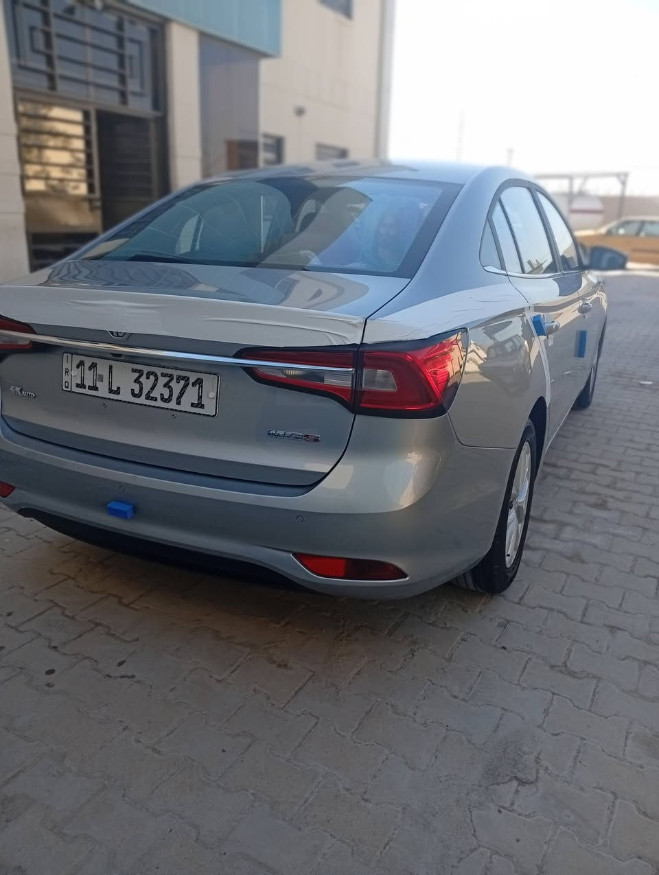 ٢٤كونفورت
مكفوله 
لد نهاري 
حساسات وكامره بلاد
شاشا كبيره 
ممشى 30الف 
رقم بغداد
منظومة غاز 
السعر ١٠٥
***********
