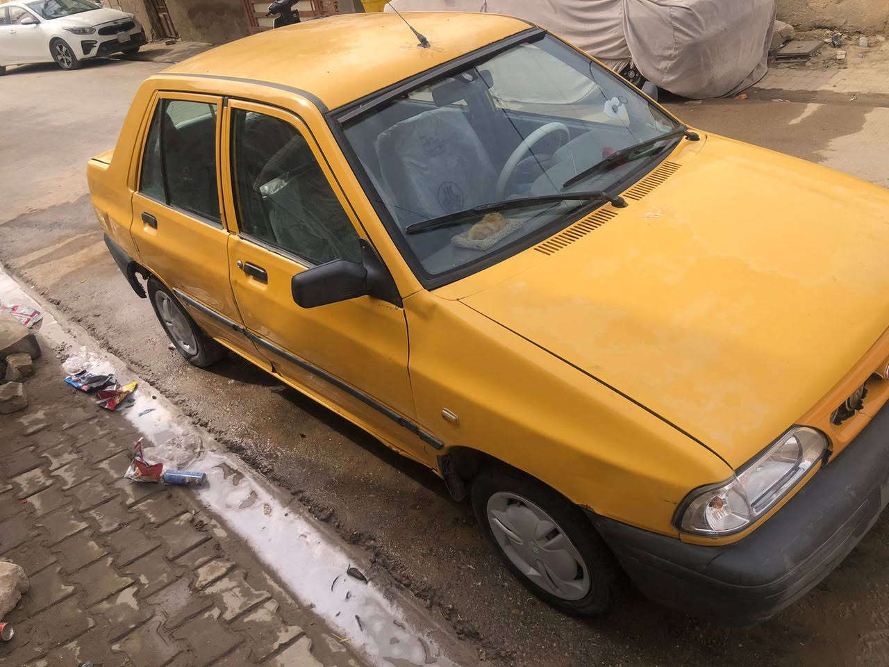 اقرأة تفاصيل إلى تخابرني وبخدمتك
السلام وعليكم 
سايبة موديل 2015. جاهزة كير ومكينة. خير من اللة مكينة بداية خيط بخار كلشش قليل من القبق اني مداريها بل دهن مكينة نضيفة كلشش كيرر نضيف تبريد تدفئة شواصي نضيفات ابلادي برنكيت نضيييف كلة ابلادي ضربتة جوملغ الورة و الباب مال العبري بي خياس بدلتة يعني بيها قطعتين ضربه جوملغ الورة و الباب مبدل مال عبري فقط حدادية الامامي مسوي الها ادامة كاملة درايمات جدد باتري جديد بخاخات و مصطرة جدد هيئة وغرمات علية تأخذ صافي دواخل كلة جديد مالكة يمي جيراني  تحويل مباشر كهربائيات كلها شغاالة الأيتات عالي وناصي يصطر شررط سكنات حماوي ثابت 3 حبايات شتة صيف ربع    كيج بانزين شغال 
مكاني ديوانية حي العسكري    (( السعر 27 وبيها مجال قليل 
*********** وتساب بي
