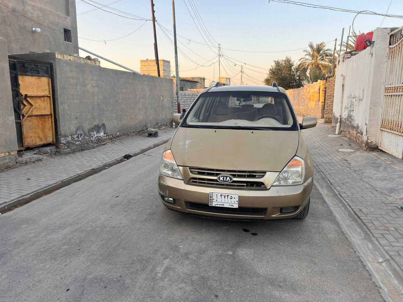 السلام عليكم 
كيا كرنفال للبيع 
موديل 2009 خليجي 3قطع تبريد  
حداديه وتخم تاير جاهزه 
العنوان الديوانية الحمزه الشرقي 
السعر 135 وبيه مجال للاستفسار 
على هذا رقم ***********
