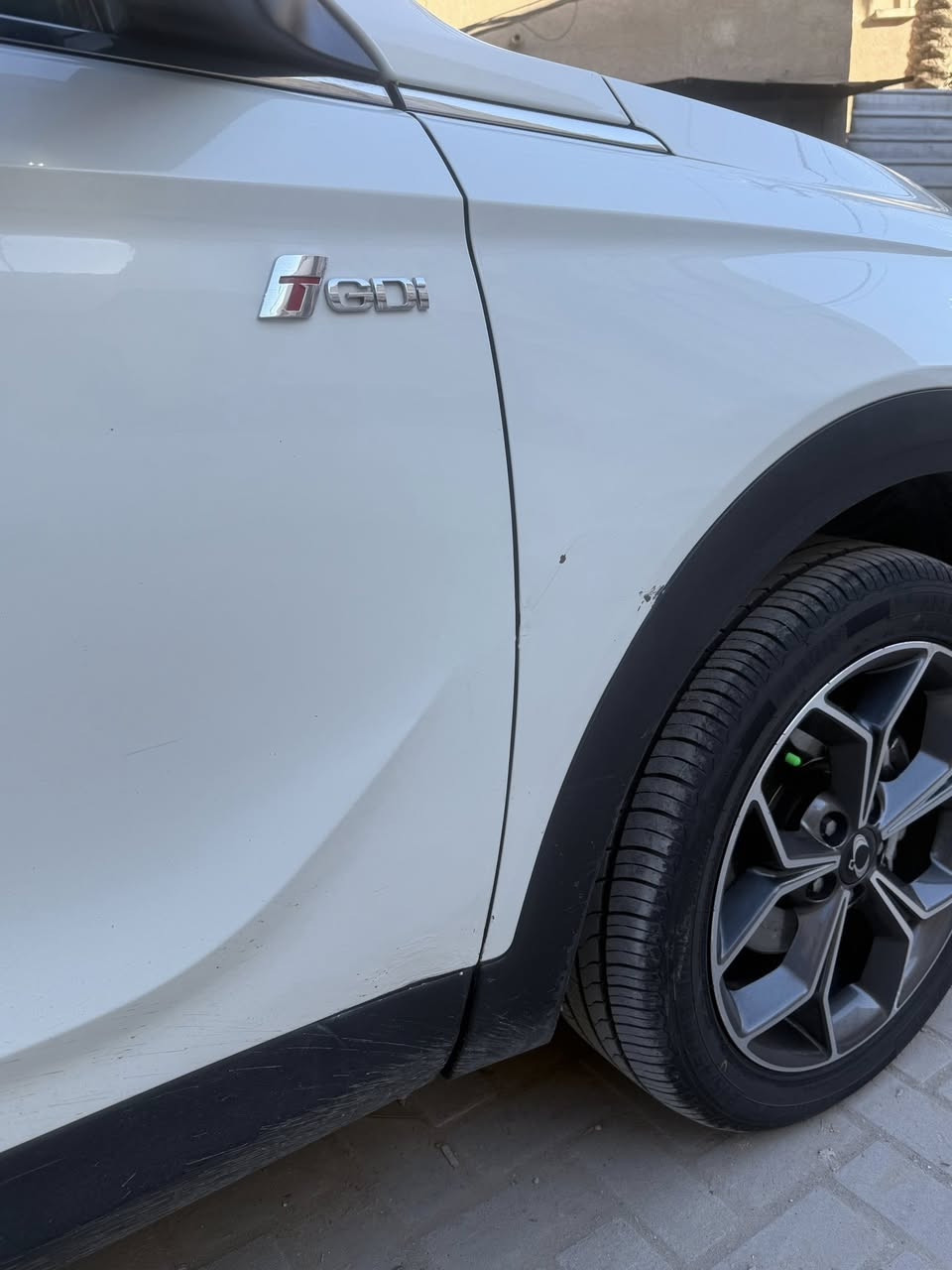 السلام عليكم
من رخصة الأدمن

🚨 فرصة ما تتعوّض – سانغ يونغ 2022 فل كامل 🚨
بنزين | أوتوماتيك

✅ مكفولة (محرك + كير )
✅ نظيفة جدًا وعلى الشرط
 • طخه خفيفة بباب الصدر (راجعة بارد)
 • بدون صبغ نهائي
 • بدون معجون
 • استخدام شخصي

⚡ مواصفات قوية:
 • فتحة سقف
 • تشغيل بصمه
  ودخول ذكي
 • تحكم ستيرن + شفتات رياضية
 • Apple CarPlay & Android Auto
 • مري شفط مع إشارات
 • 3 وضعيات قيادة
 • مثبت سرعة
 • محرك 1500 تيربو (قوي + اقتصادي)
 • تبريد وتدفئة
 • مكيف ثلج
 • تخم تاير جديد
 • حدادية وصدر نظيفة

📄 جاهزة للنقل – فحص بأي مكان
 مكانه كربلاء 
💰 السعر: 170$ وبيه مجال بسيط
📞 التواصل: مراسلة خاص أو اتصال ***********
