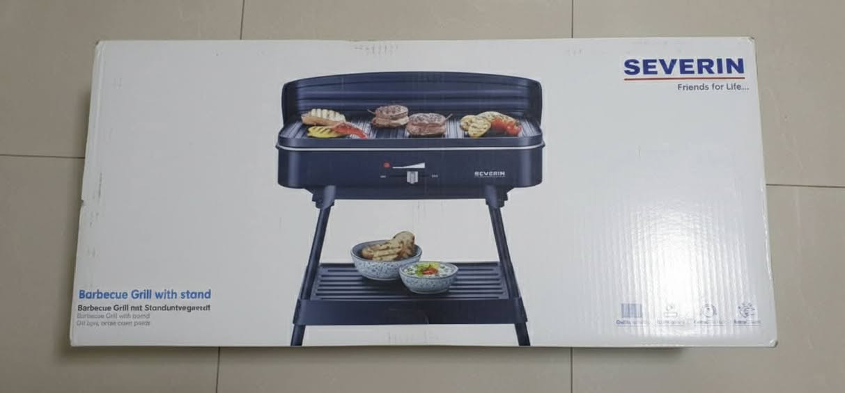 شواية SEVERIN الألمانية (أصلية) للبيع ♨️
لعشاق المشاوي والأكل الصحي

 شواية كهربائية ماركة SEVERIN الغنية عن التعريف، تتميز بجودة عالية وسهولة بالاستخدام.

✅ المواصفات والمميزات:

الماركة: SEVERIN (أصلية).

التصميم: تأتي مع ستاند (أرجل) ليسهل وضعها في الحديقة، البلكونة، أو داخل المطبخ.

التحكم: مزودة بمنظم حرارةللتحكم بدرجة الشواء حسب نوع اللحم أو الخضار.

النظافة: تحتوي على صينية لتقطير الدهون  مما يجعل الأكل صحي وسهل التنظيف

الاستخدام: مثالية لشواء التكة، الكباب، الدجاج، والخضروات بلمسة شواء احترافية 

شواية جديدا بسعر 55 الف و توصيل موجود


**إذا كنت صاحب هذا الإعلان وتريد حذفه لأي سبب، رجاءا أرسل رسالة إلى الدعم الفني**