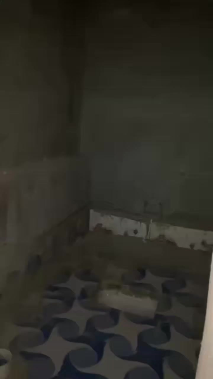 دار للبيع ٥٠م طابقين طابو صرف عگادة نظيف عالي عن الشارع ملحق الميلاد الحولي قرب مدرسة حسن شحاته السعر ٣٧ مليون للاستفسار الاتصال على الرقم *********** واتساب ابو مسلم الكعبي او مراجعه مكتب الفرات للعقار الكائن ميلاد مزرعة سيد علي مقابل اعدادية الصباح للبنات @إشارة
