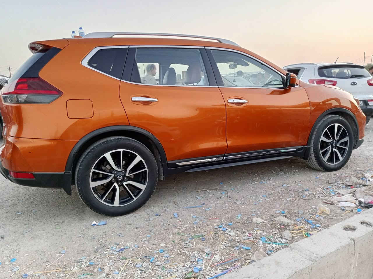 نيسان روج 2018sLمواصفات فول الفول سنويه لغاية 28 رقم كركوك أجنبي كابون بنزين للاستفسار الاتصال  ***********السعر147العنوان كركوك حي العسكري
