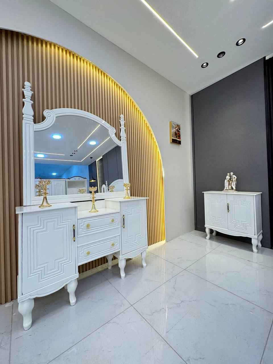 حصرياً موديل  أنطاليا  

السعر مليون و50 الف دينار فقط 😍

غرفه نجاره قتصاديه 🛌

متكونه من 9 قطع مميزه 

الكنتور ارتفاع 240 طول 320 

مع الزاويه مجموع الطول 4 امتار 

السمك الخارجي للغرفه 5 ملم انديف

والسمك الداخلي 3 ملم معاكس ابيض

سعر الشازلون الخزان 75 الف 

سعر الشازلون المقعد 50 الف 

متوفر توصيل وشد داخل بغداد 😊

متوفر توصيل وشد لكافة محافضات العراق 🇮🇶 كربلاء, العراق


**إذا كنت صاحب هذا الإعلان وتريد حذفه لأي سبب، رجاءا أرسل رسالة إلى الدعم الفني**