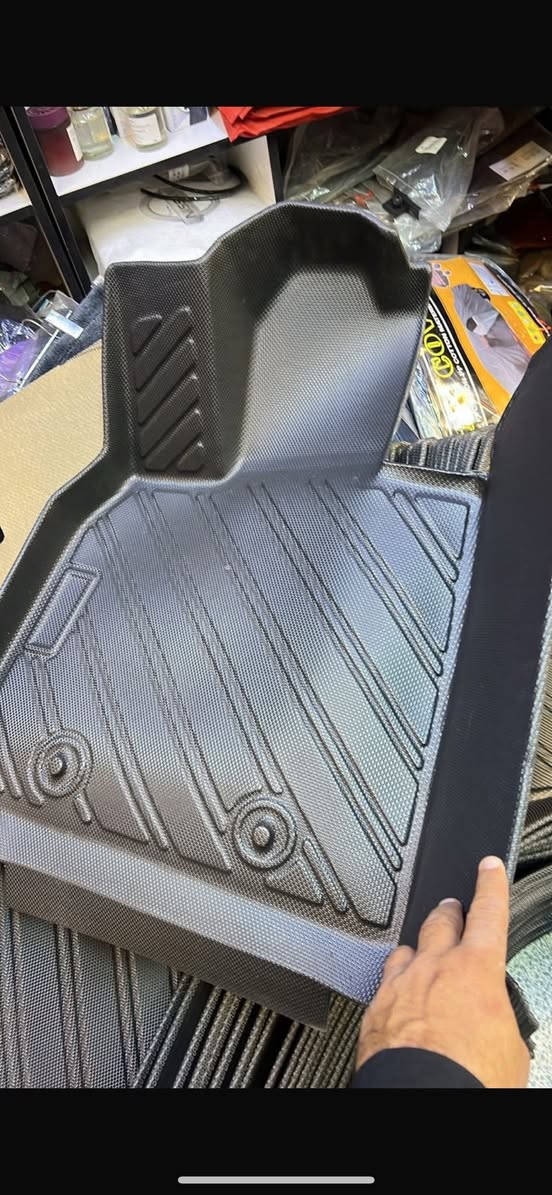 يوجد لدينا ارضيات حوضيه بلاستك لل بي وآي دي السيارات التاليه
بي وآي دي جن بلاس 
والبي وآي دي ديستروي
فايف سيل 
سعر التخم ٧٥ الف 

يوجد ارضية صندوق حوضيه السعر ٣٠ الف 

وجد غلاف بصمه  وغلاف كرت سعر الزوج ٢٥ 
سعر التك ١٥ الف 

عنوانه بغداد مدينة الحريه شارع البستان كماليات رضا للسيارات 
يوجد توصيل لجميع انحاء العراق 
للاستفسار خاص او على الرقم ***********
