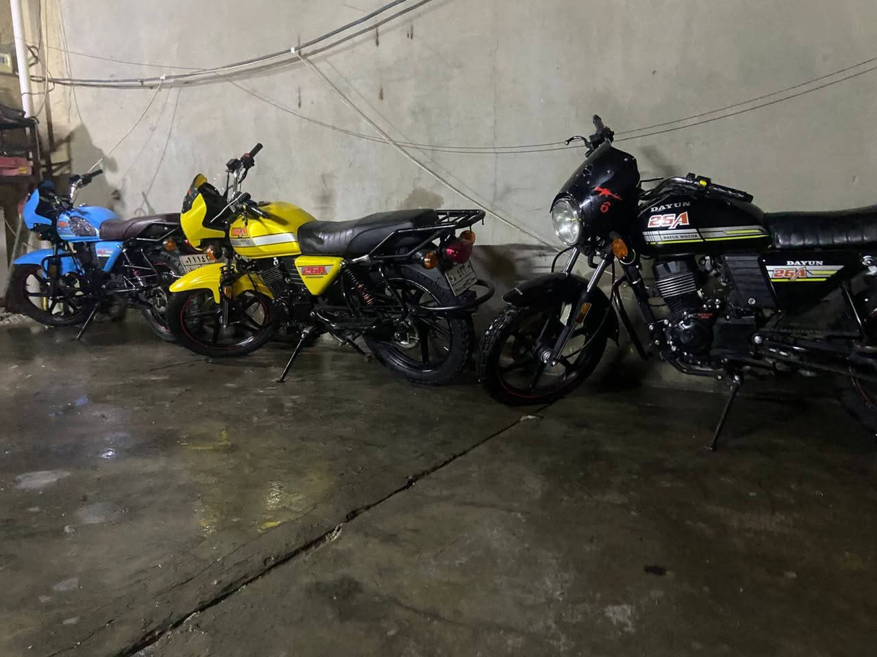 دراجات دايون A26
الزركة موديل 2024  
مكين نضيفة و ما مفتوحه ابد 
رقم أربيل 

السودة موديل 2024 
مكينة هم نضيفة و ما مفتوحه
رقم اريبل

الصفرة موديل 2023
مكينة هم نضيفة و ابد ما مفتوحة
رقم صلاح الدين 

مكانهم بغداد العامرية
 لي يريد تفاصيل أكثر و صور أكثر
  يراسل على الواتساب فقطط
***********
