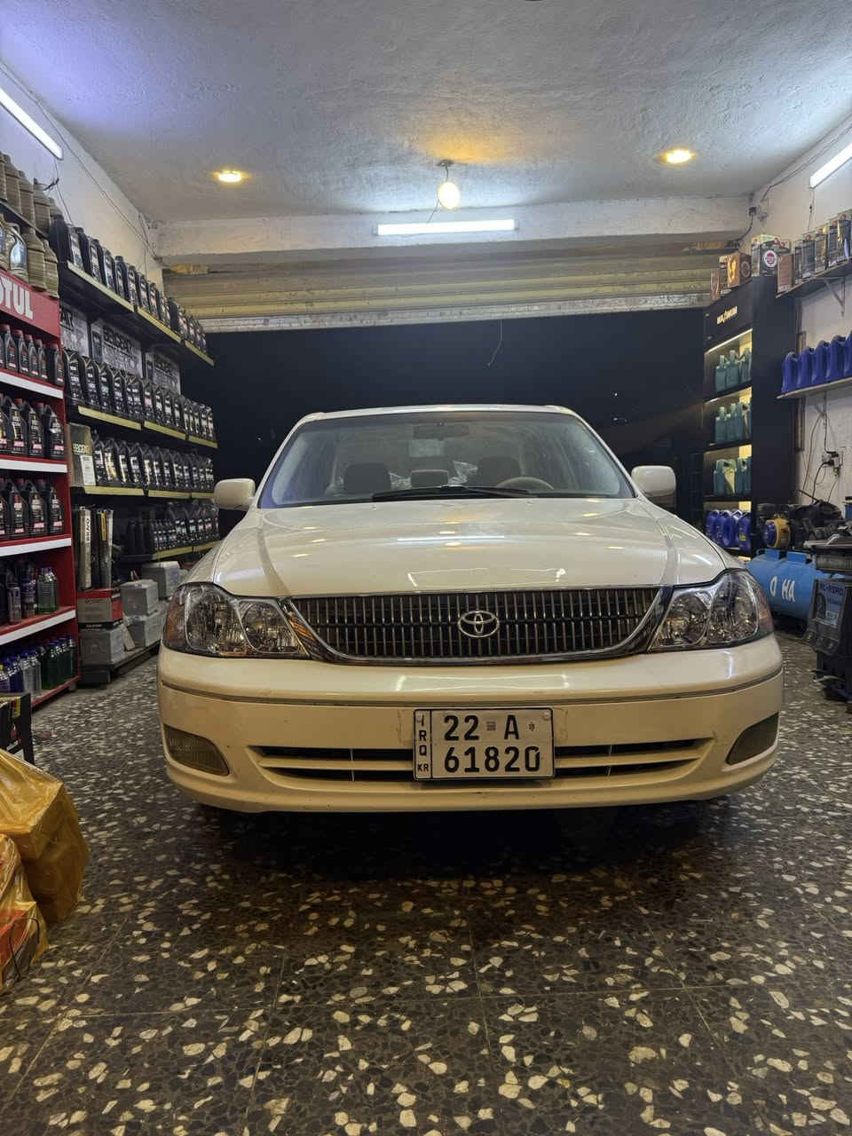 افلون موديل 2002 بيه 3قطع صبغ سياره كلش جديده 
السعر 95 اوبيه مجال *********** الشراي يتصل
