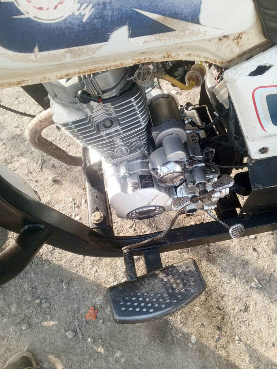 ستوته 17 للبيع ستوته جاهزه محرك ما مفتوح مال 23 للبيع 
لسعر 1500.
الهاتف *********** الناصريه مركز
