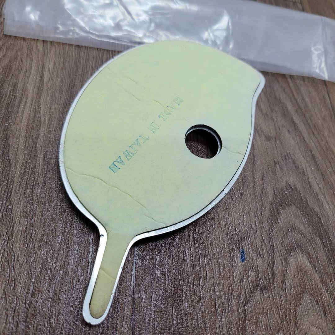 علامة صندوق غزال *********** مكاني بصره يوجد خدمه توصيل كل المحافظات
